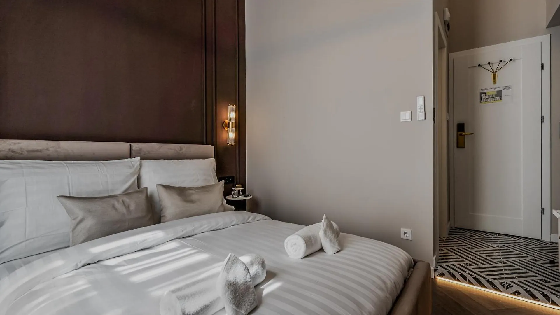 Apartamento Timeless Boutique Suites By Bqa Budapest