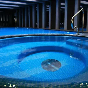 4* Hotel apartamentowy Luxury Downtown