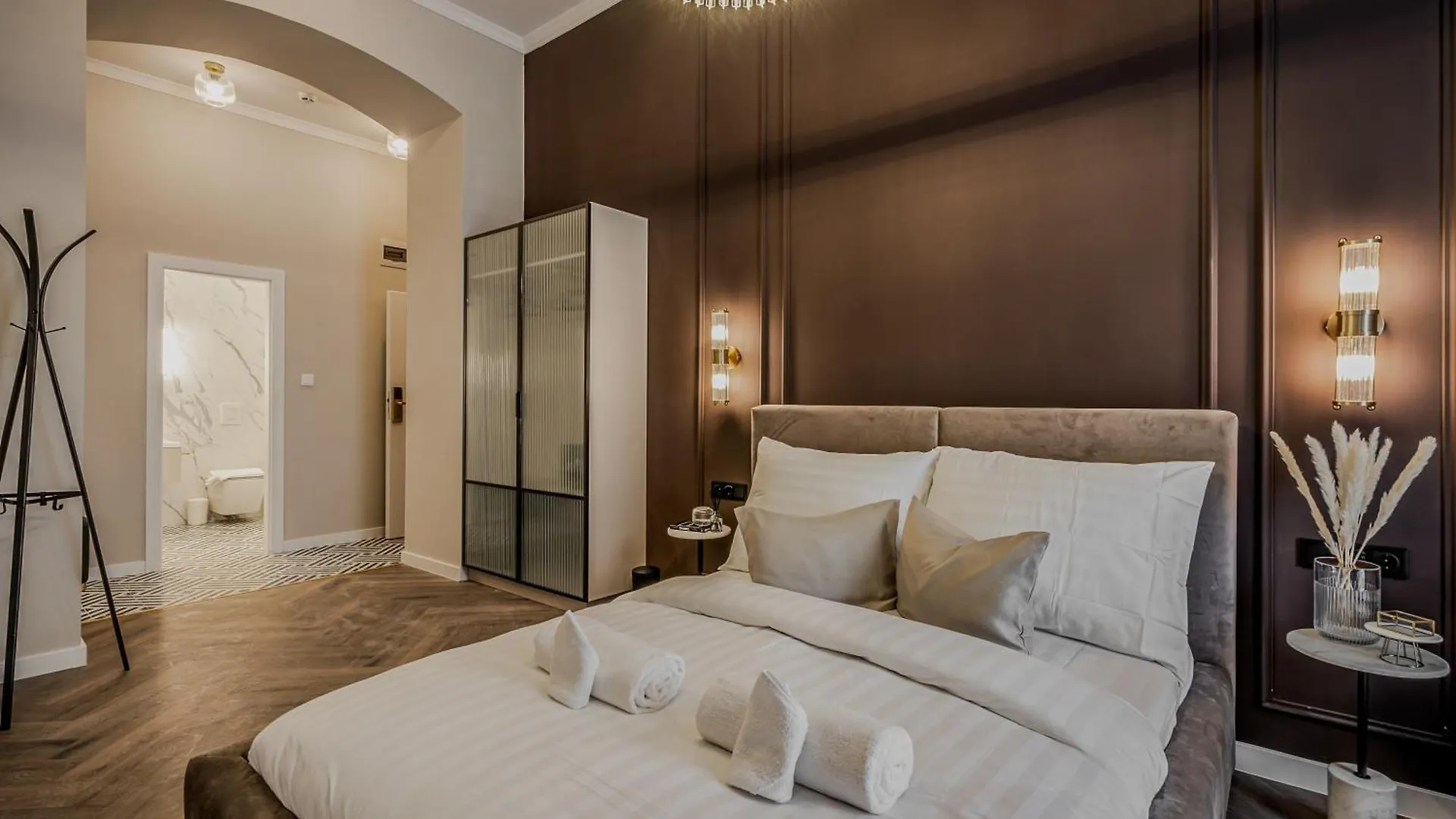 Timeless Boutique Suites By Bqa Budapeszt 0*,  Węgry