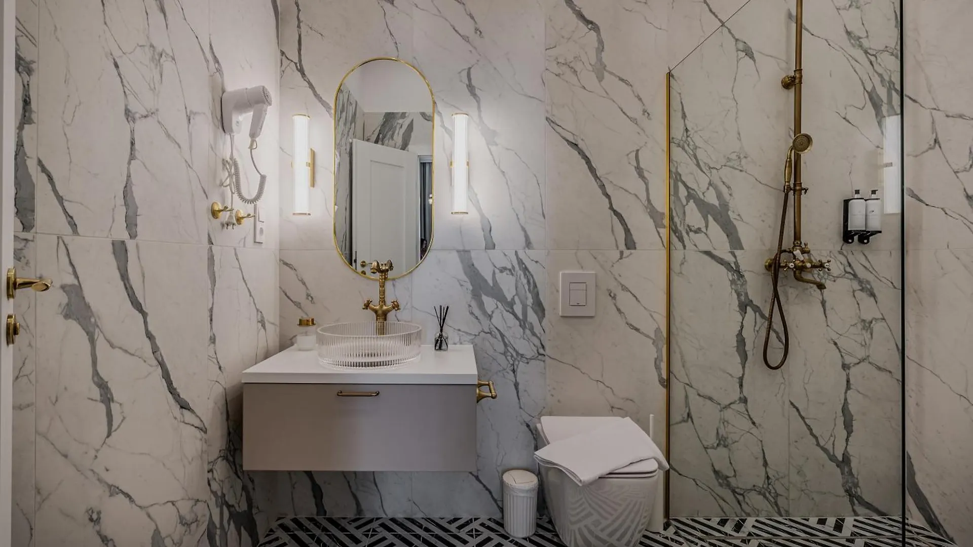 Timeless Boutique Suites By Bqa Budapeszt 0*,  Węgry
