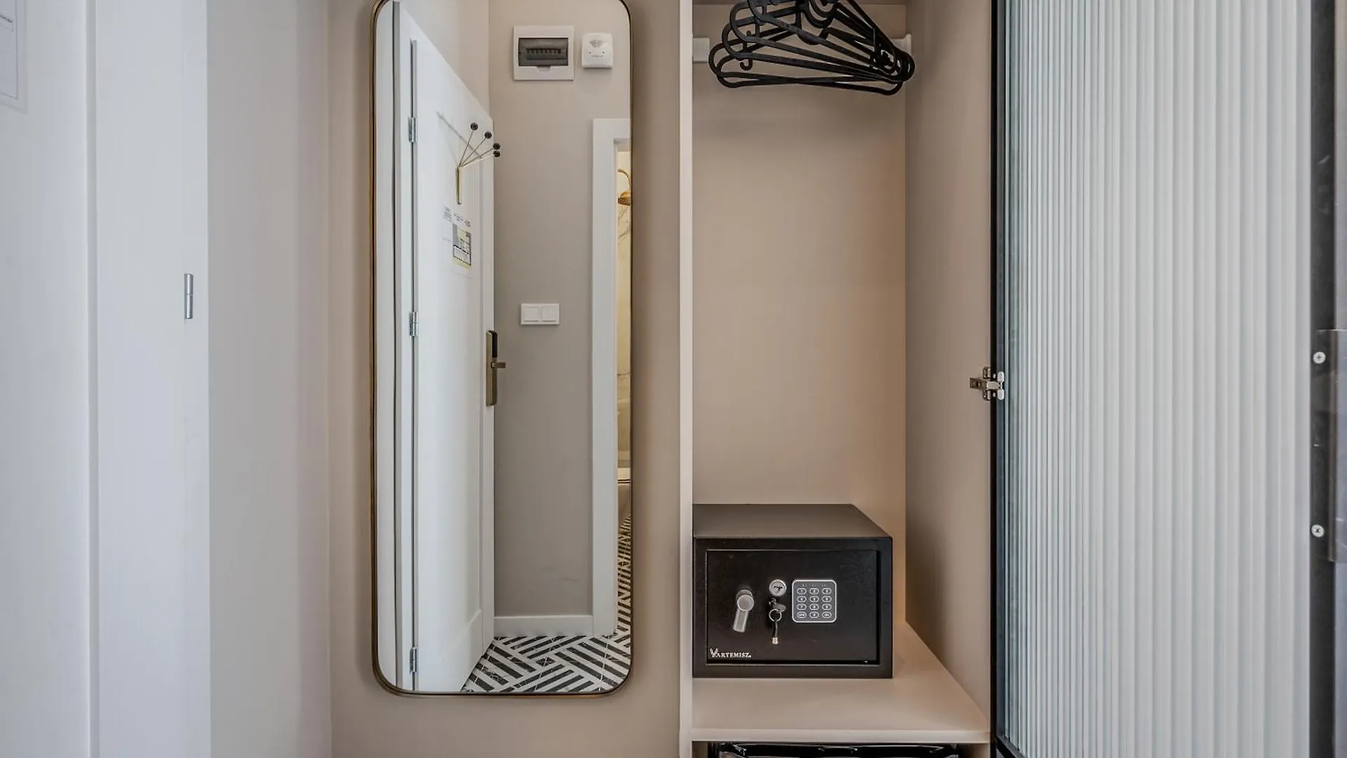 Timeless Boutique Suites By Bqa Будапешт Апартаменты